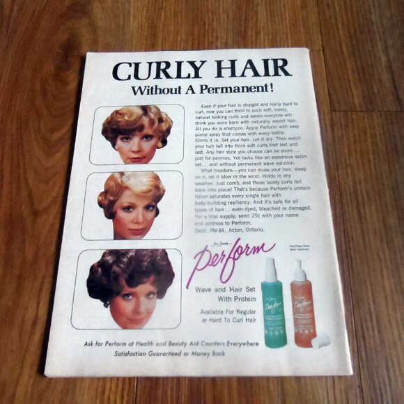 Chatelaine Magazine Trudeau Family July 1976 - Picture 2 of 2